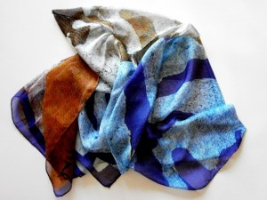 © Roberto Alborghetti – LaceR/Actions – Limited-Edition Silk Scarves