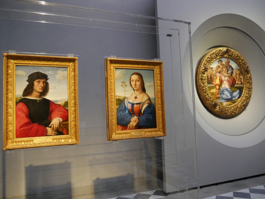 Sala Raffaello Michelangelo (2)