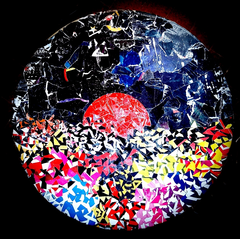 BLOOD MOON COLLAGE © Roberto Alborghetti