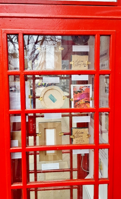 LONDON: THE SMALLEST ART GALLERY IS IN A RED PHONE BOX RIGHT IN